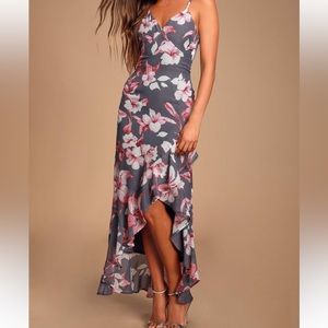 Lulus dusty purple floral print ruffled maxi dress size S